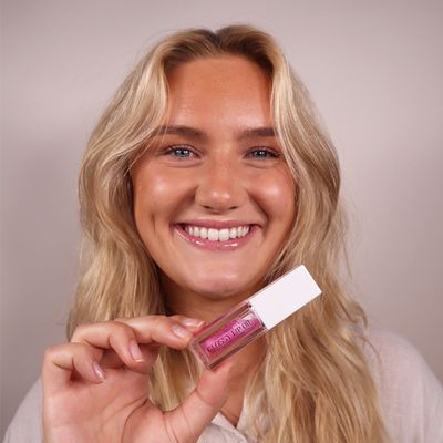 Glossy Lip Oil Berry